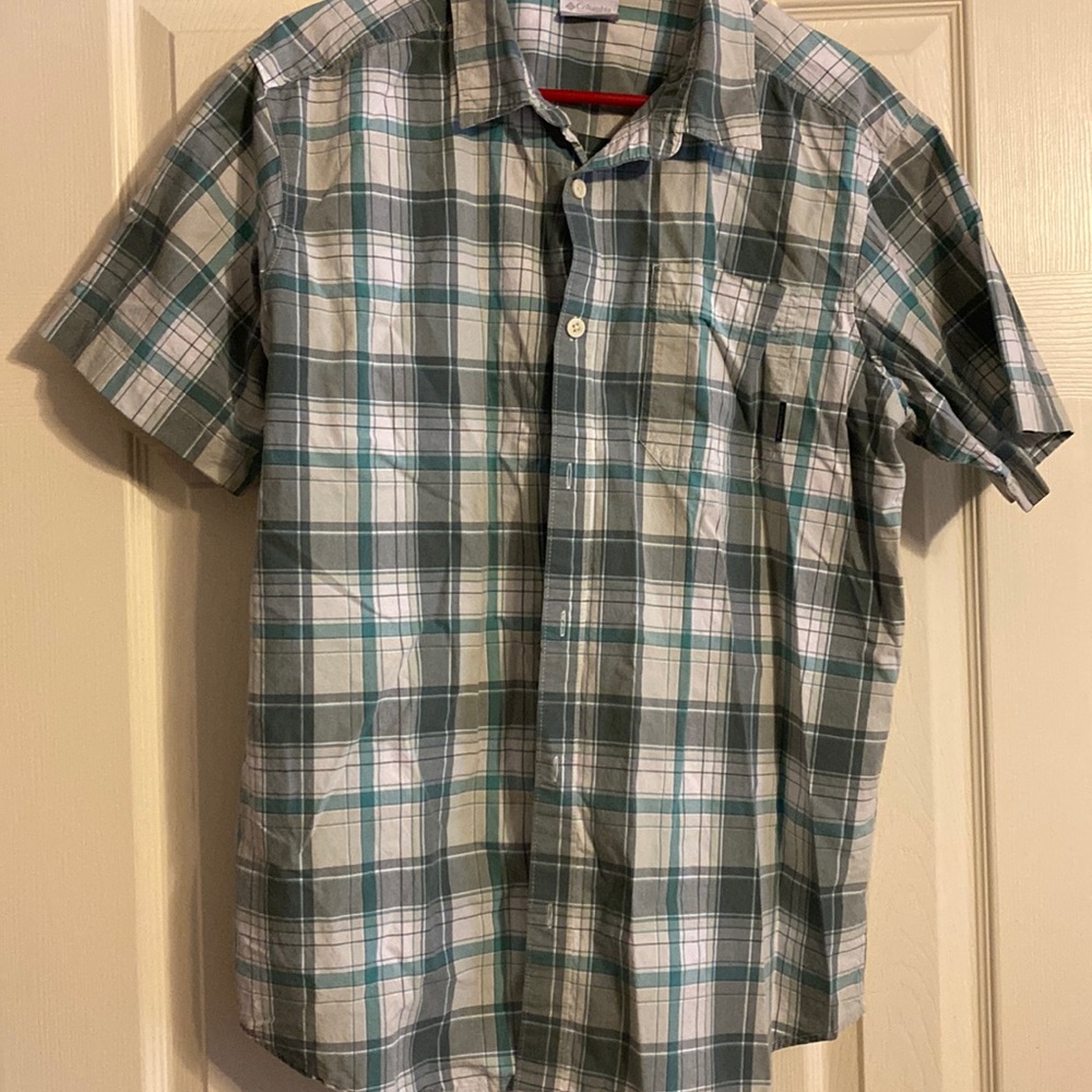 COLUMBIA Men’s short sleeve size Large